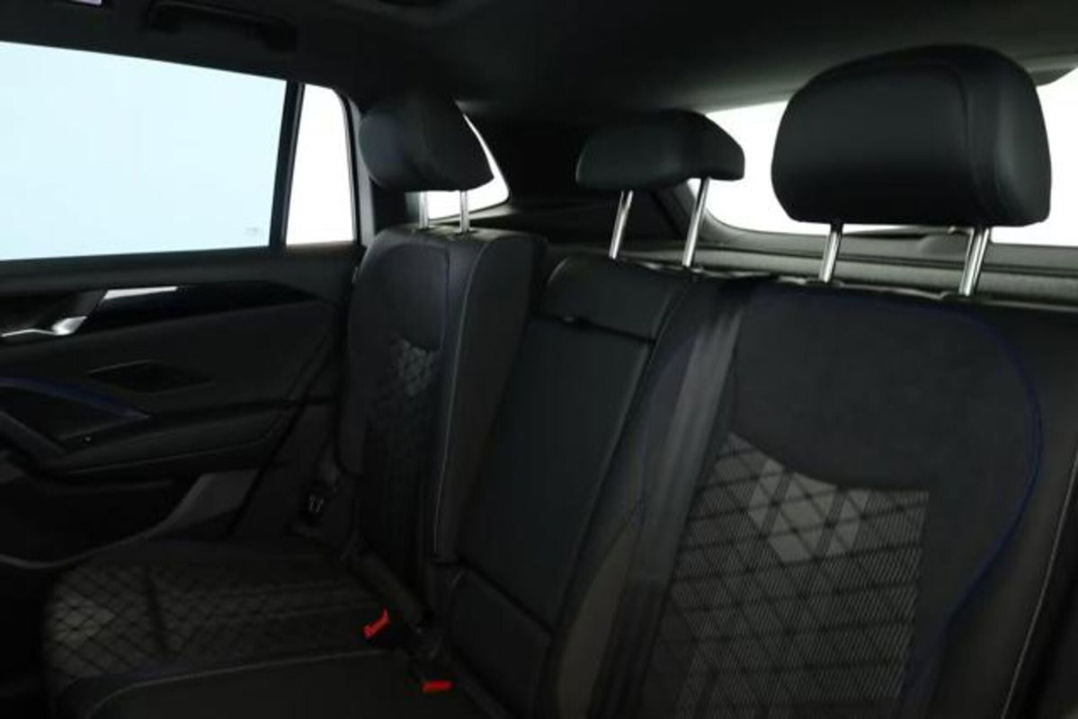Volkswagen Tiguan Allspace 2.0 tdi R-Line 150cv dsg (11)