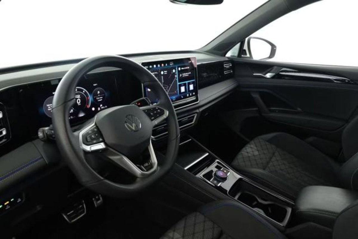 Volkswagen Tiguan Allspace 2.0 tdi R-Line 150cv dsg (12)