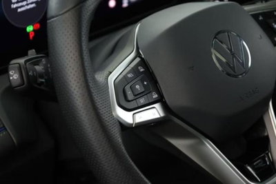 Volkswagen Tiguan Allspace 2.0 tdi R-Line 150cv dsg (14)