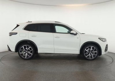 Volkswagen Tiguan Allspace 2.0 tdi R-Line 150cv dsg (3)