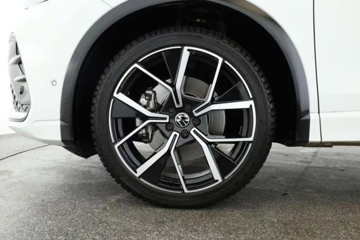 Volkswagen Tiguan Allspace 2.0 tdi R-Line 150cv dsg (6)
