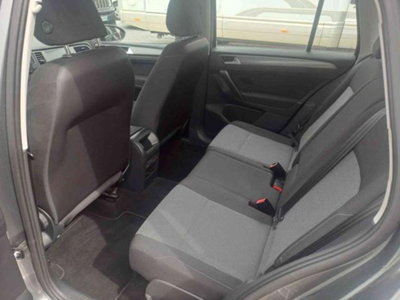 Volkswagen Golf Sportsvan 1.6 TDI Trendline BlueMotion Technology (18)