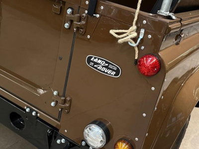 Land Rover Defender 90 2.5 Td5 Soft-Top (14)