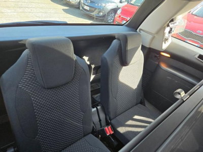 Citroen C4 Picasso 1.6 HDi 110 FAP Attraction (6)