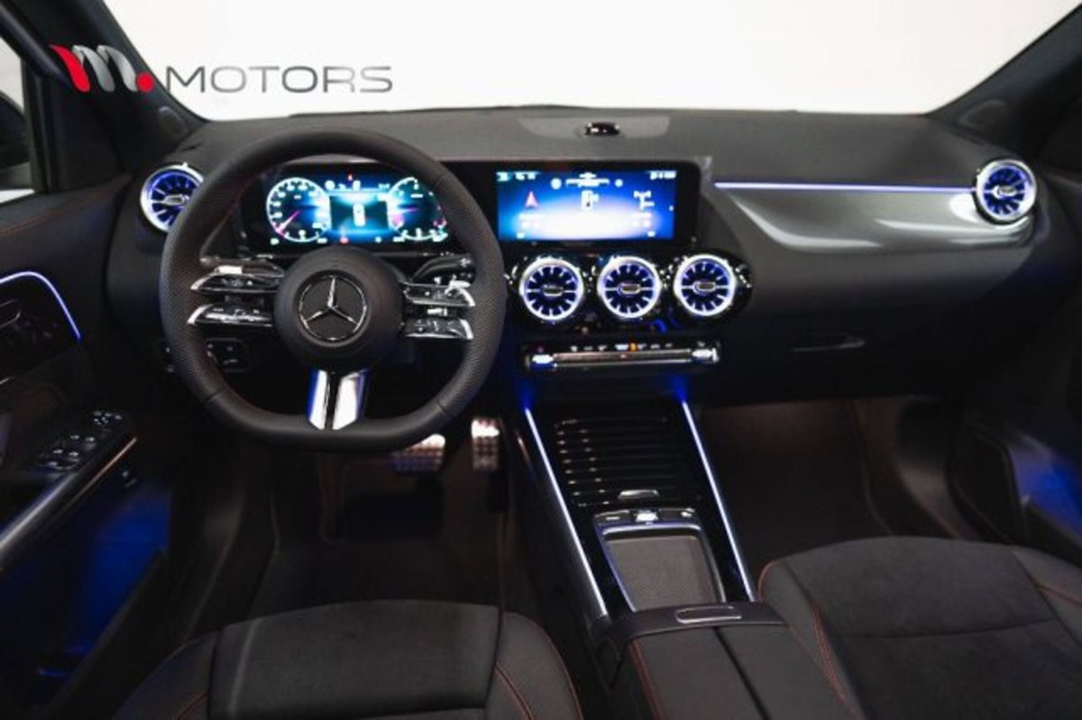 Mercedes-Benz GLA SUV 200 d AMG Line Premium Plus 4matic auto (13)