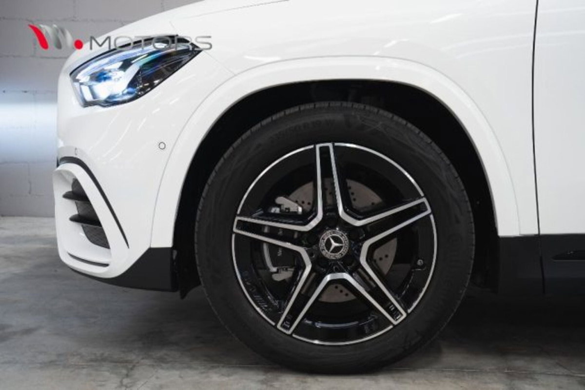 Mercedes-Benz GLA SUV 200 d AMG Line Premium Plus 4matic auto (5)