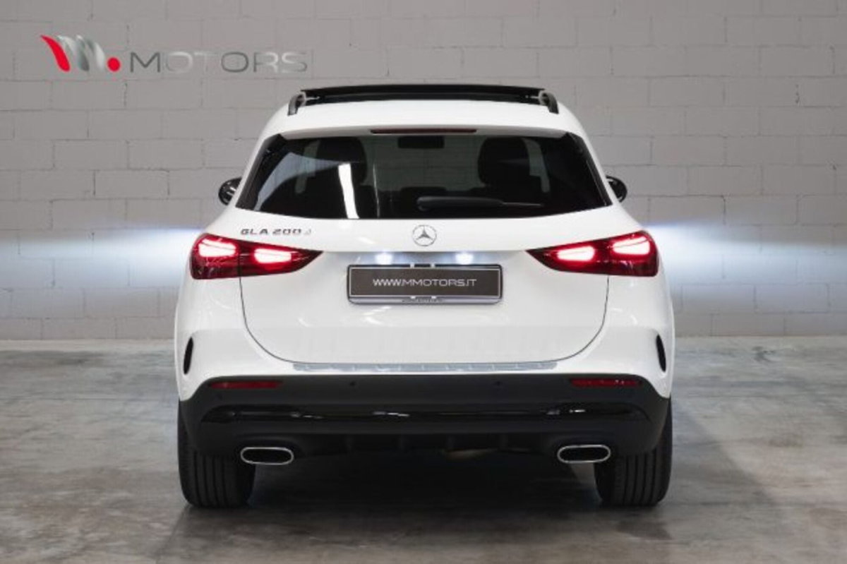 Mercedes-Benz GLA SUV 200 d AMG Line Premium Plus 4matic auto (6)