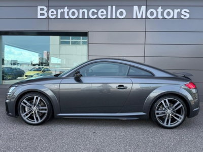 Audi TT Coupé Coupe 45 2.0 tfsi quattro s-tronic (4)