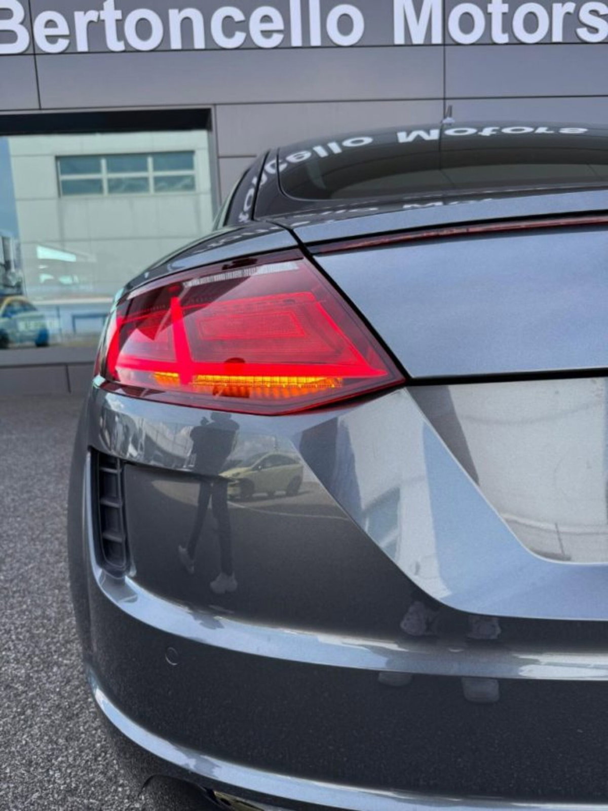 Audi TT Coupé Coupe 45 2.0 tfsi quattro s-tronic (8)