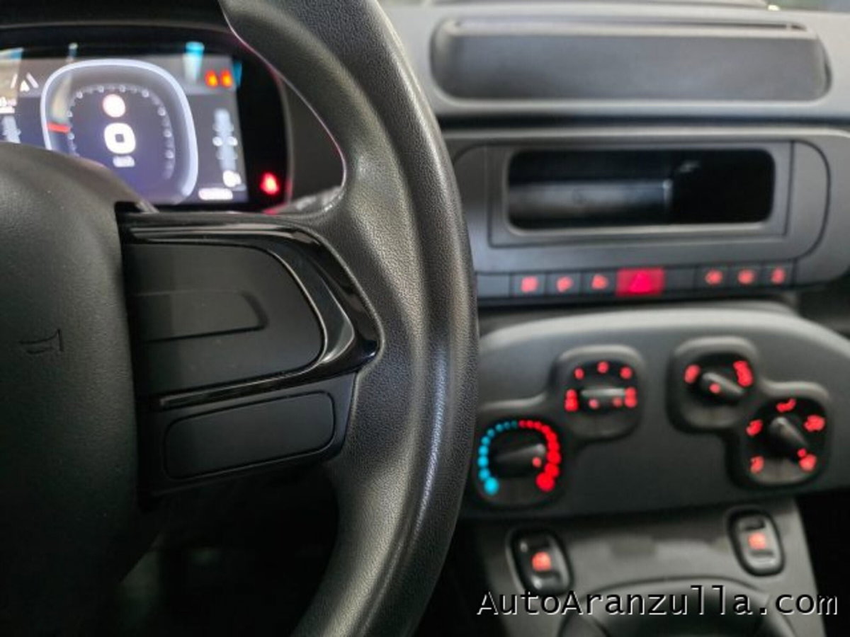 Fiat Panda 1.0 firefly hybrid s&s 70cv (13)