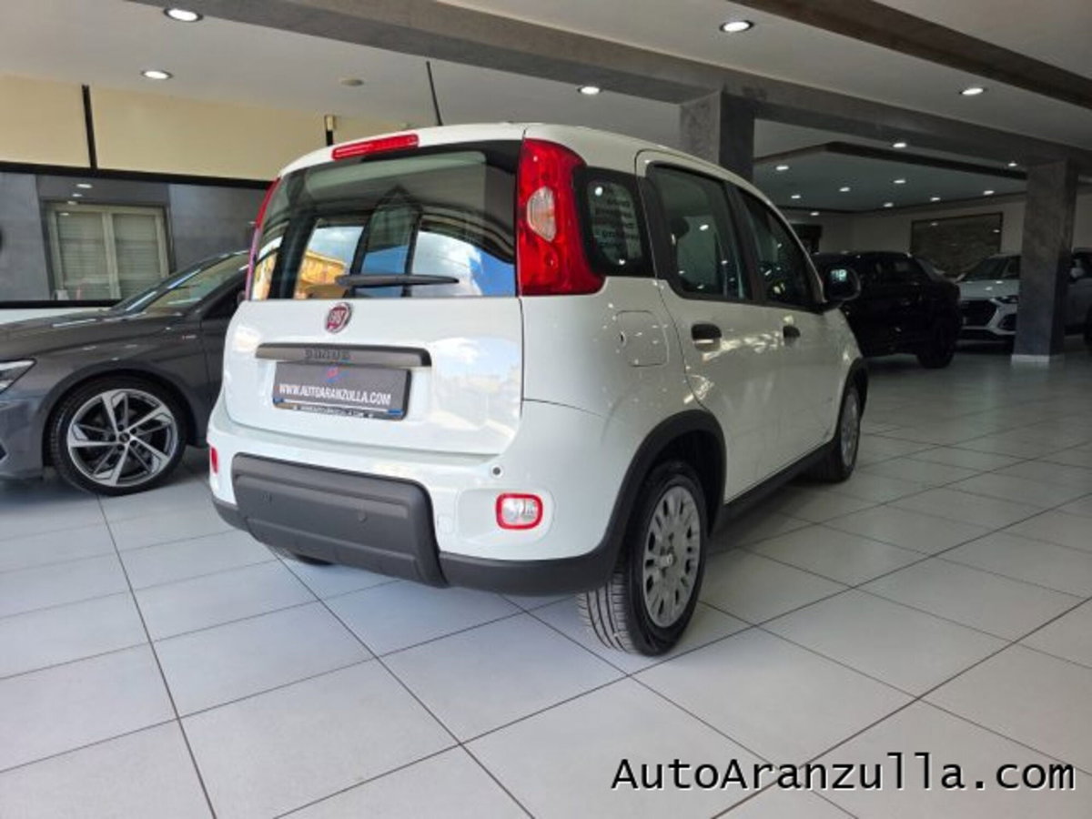 Fiat Panda 1.0 firefly hybrid s&s 70cv (4)