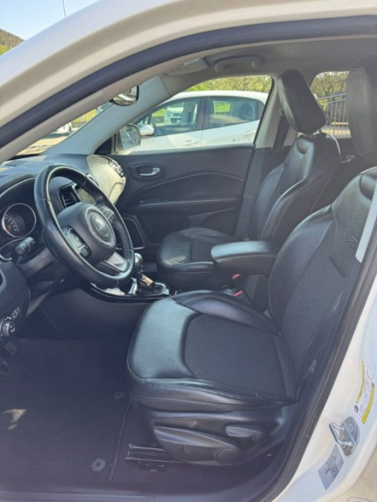 Jeep Compass 2.0 Multijet II aut. 4WD Limited (11)