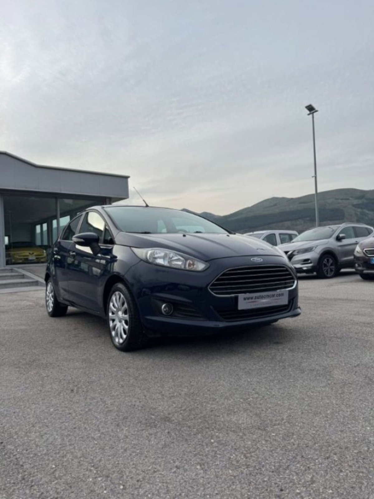 Ford Fiesta 1.6 TDCi 95 CV 5p. Titanium (2)