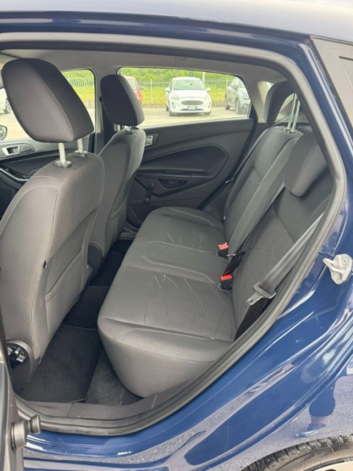 Ford Fiesta 1.6 TDCi 95 CV 5p. Titanium (4)