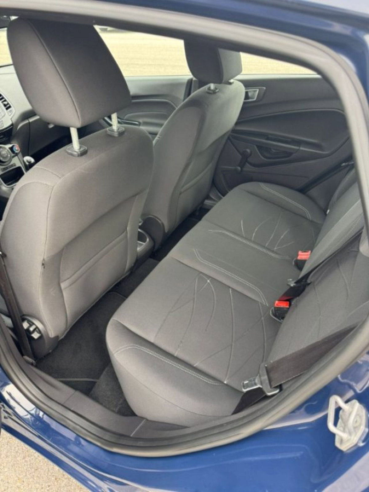 Ford Fiesta 1.6 TDCi 95 CV 5p. Titanium (5)