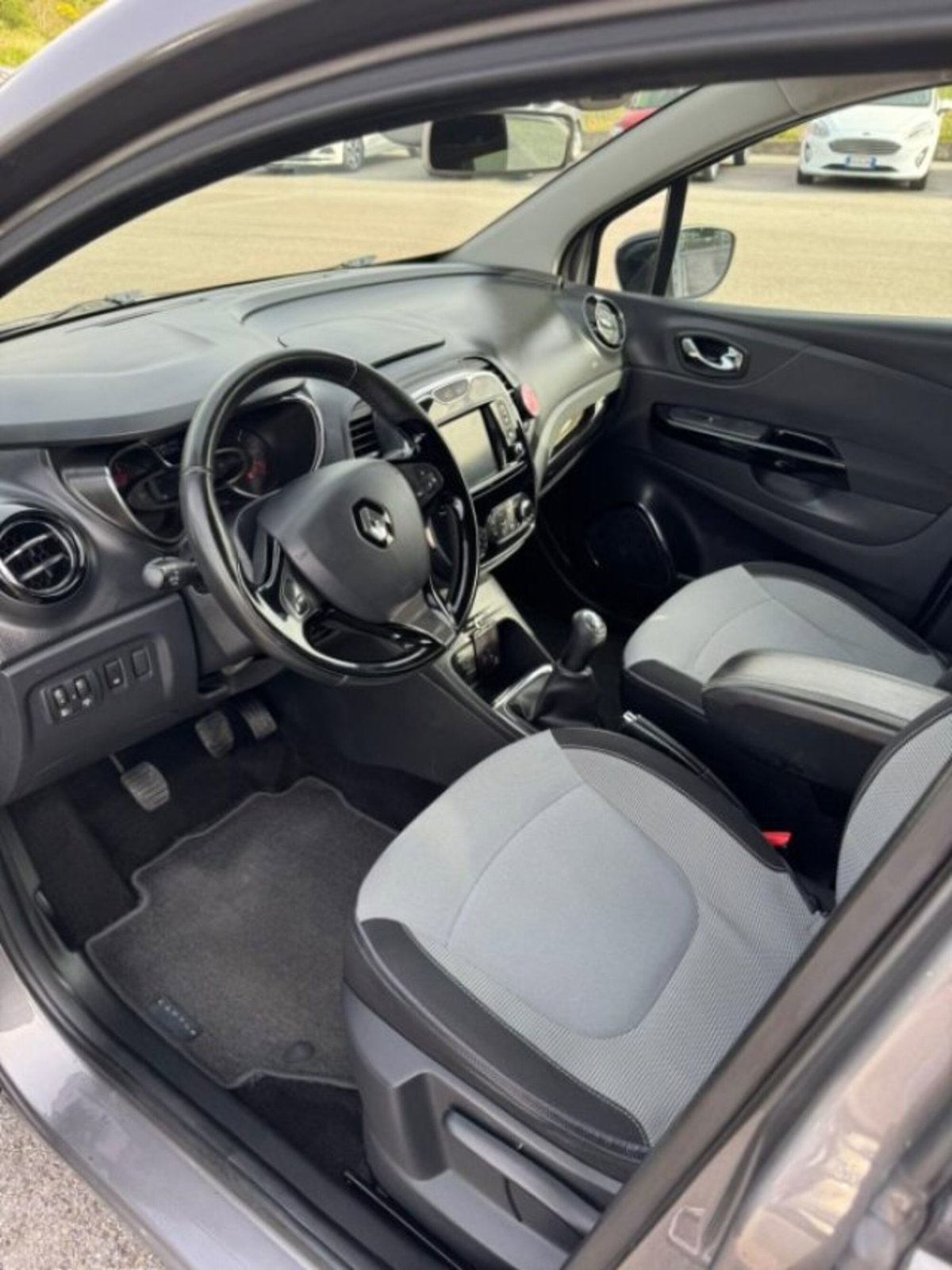 Renault Captur dCi 8V 90 CV Start&Stop Energy Intens (12)