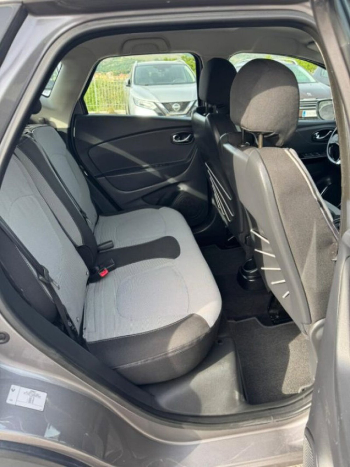 Renault Captur dCi 8V 90 CV Start&Stop Energy Intens (4)
