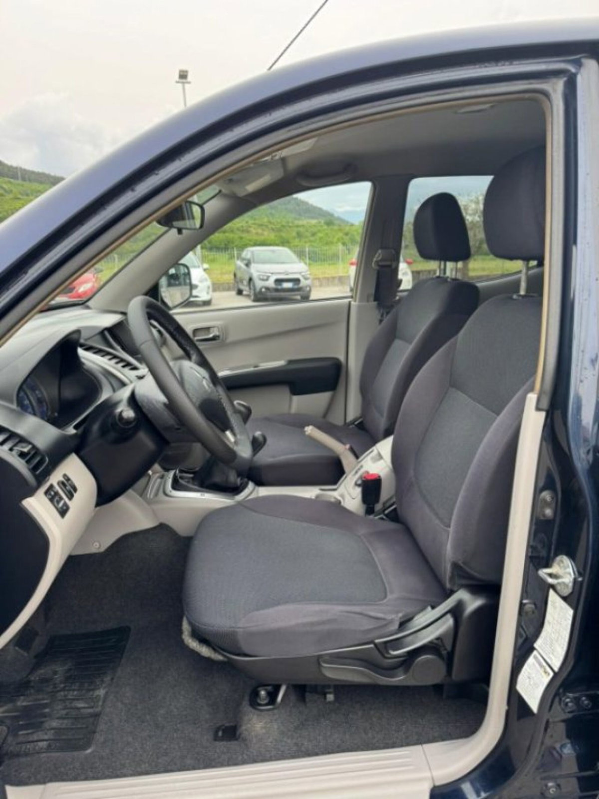 Mitsubishi L200 2.5 DI-D/136CV Double Cab Insport (10)