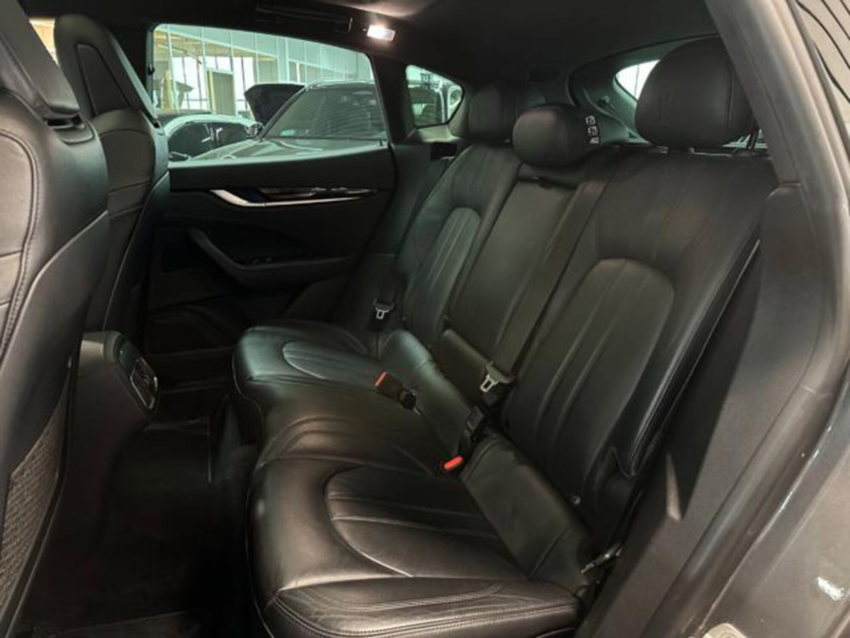 Maserati Levante Levante V6 Diesel 275 CV AWD (11)
