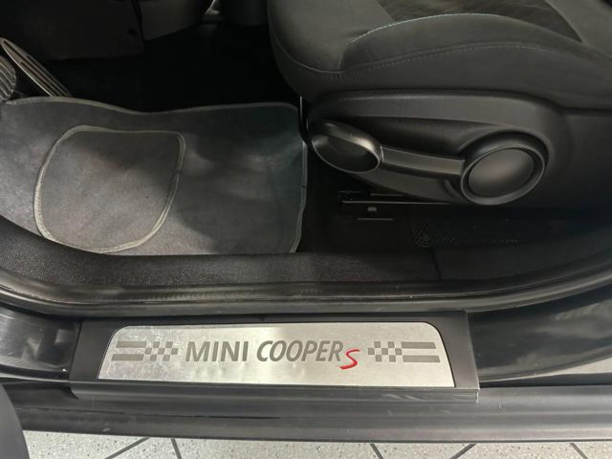 MINI Mini Countryman 2.0 Cooper SD Countryman (17)