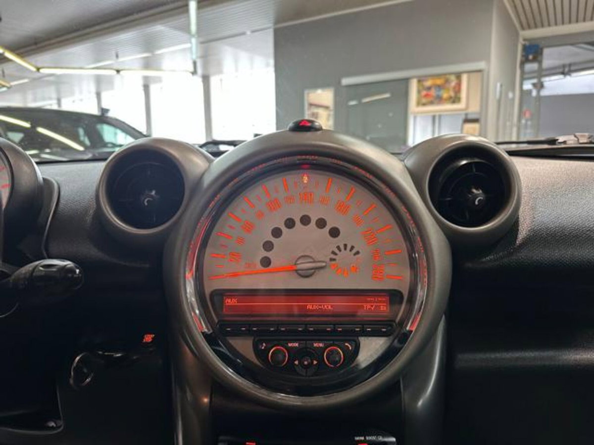 MINI Mini Countryman 2.0 Cooper SD Countryman (19)