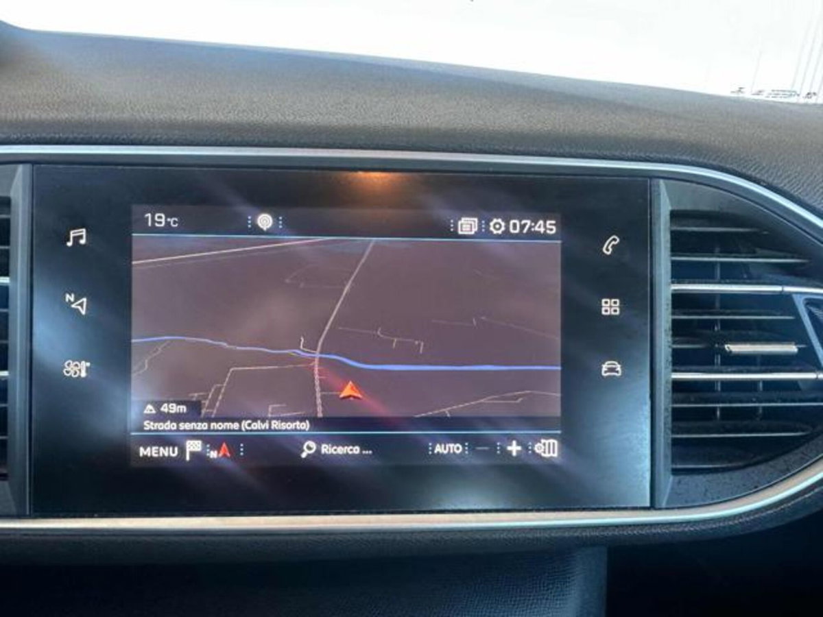 Peugeot 308 SW BlueHDi 130 S&S EAT8 Active Business (13)