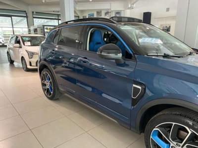 Lynk & Co 01 01 1.5 td phev (3)