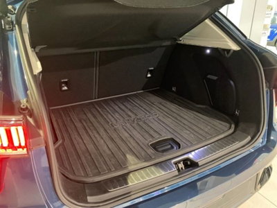 Lynk & Co 01 01 1.5 td phev (7)
