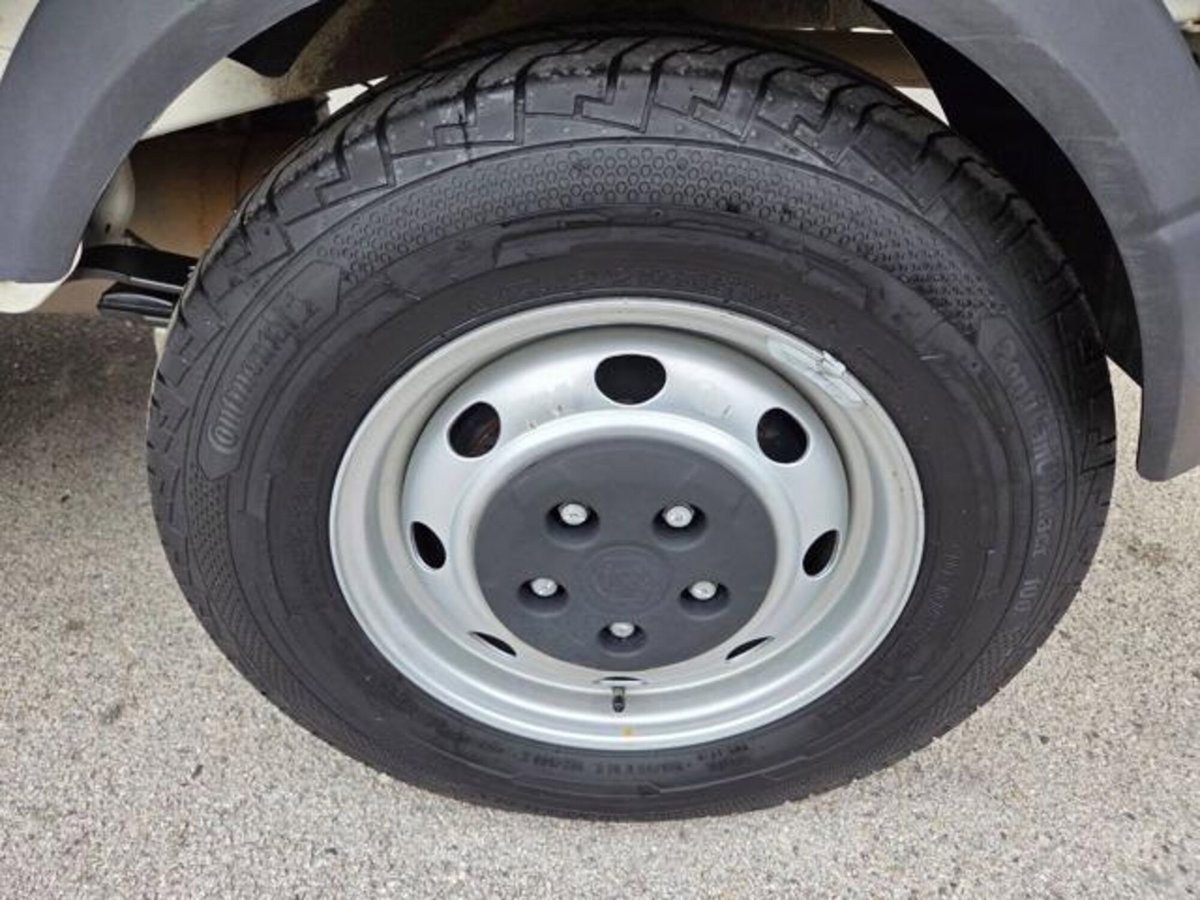 Piaggio Porter NP6 1.5 PC Short Range LPG Cabinato Start (7)
