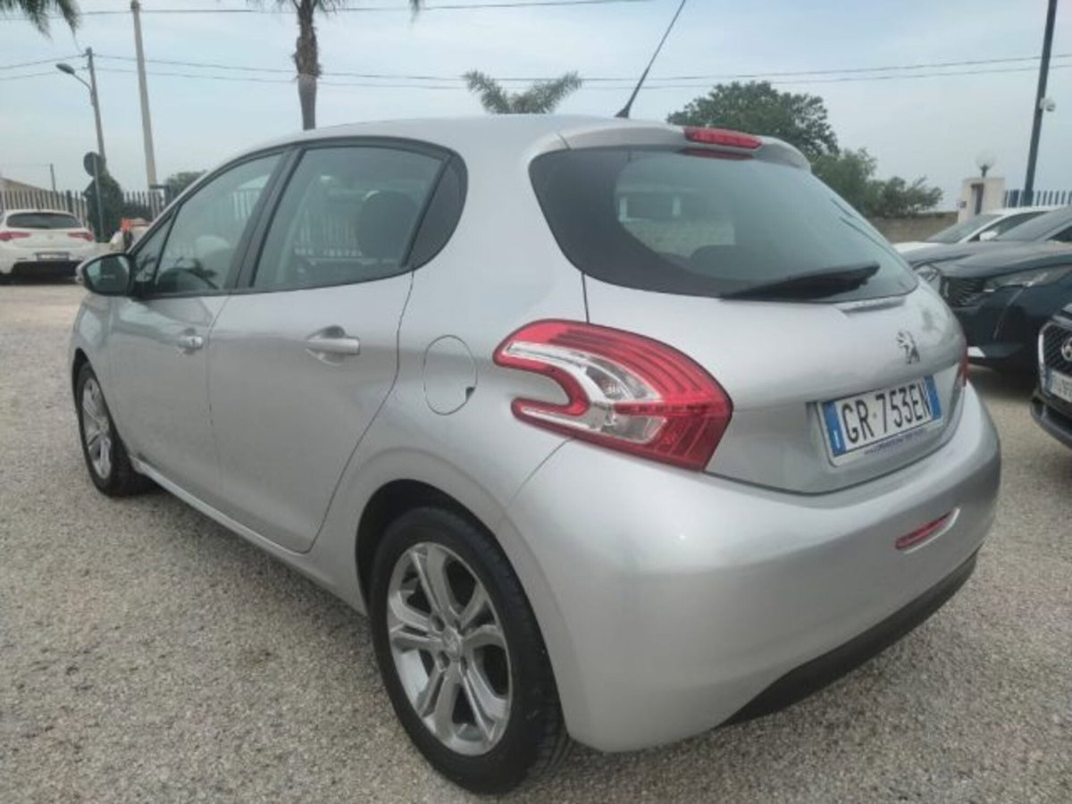 Peugeot 208 HDi 68 CV 5 porte Active (4)