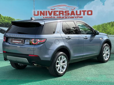 Land Rover Discovery Sport 2.0 TD4 150 CV HSE Luxury (3)