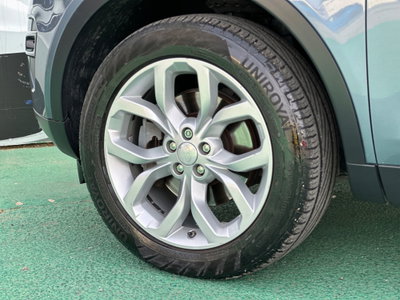 Land Rover Discovery Sport 2.0 TD4 150 CV HSE Luxury (5)