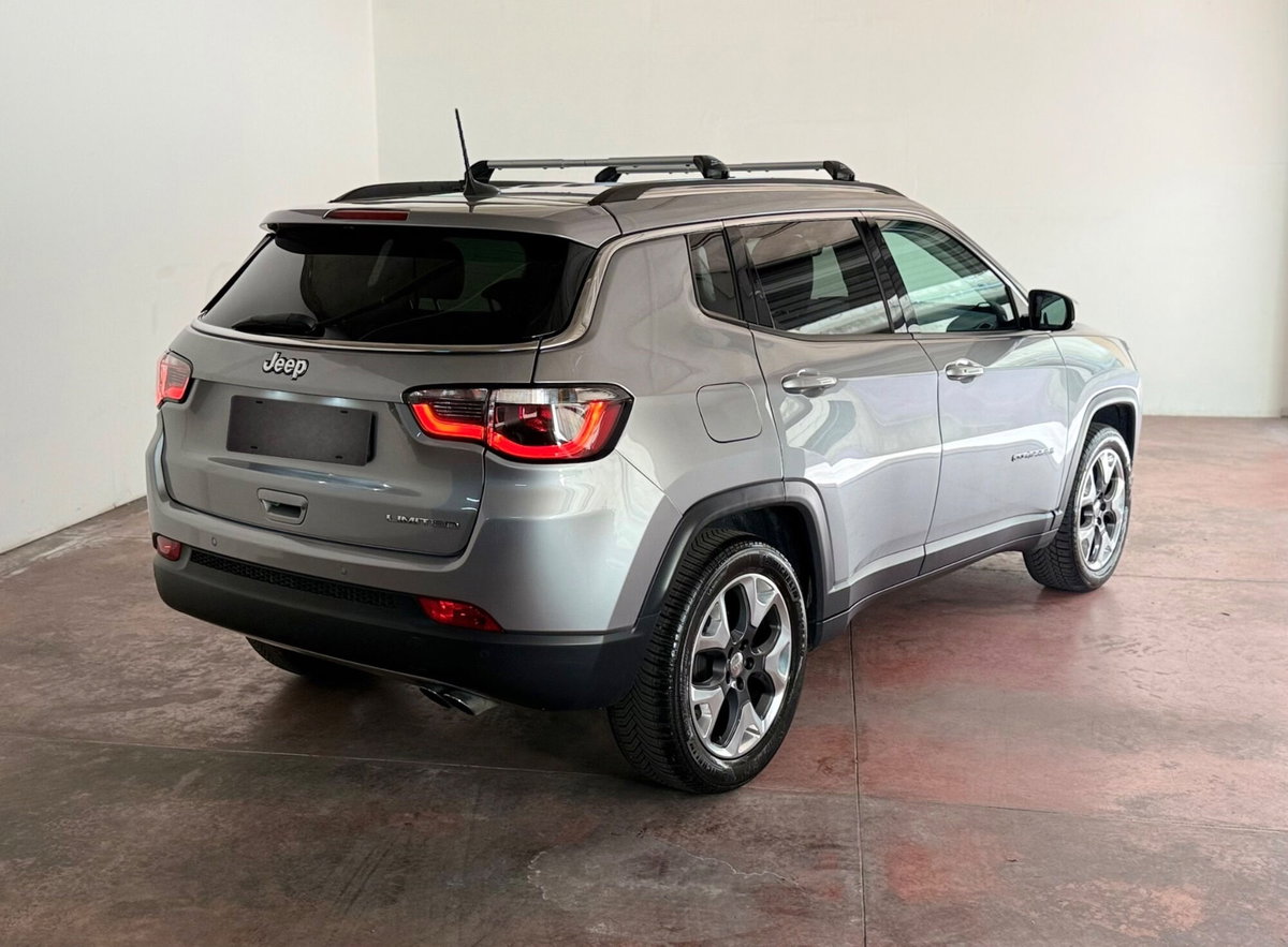 Jeep Compass 1.6 Multijet II 2WD Limited (2)