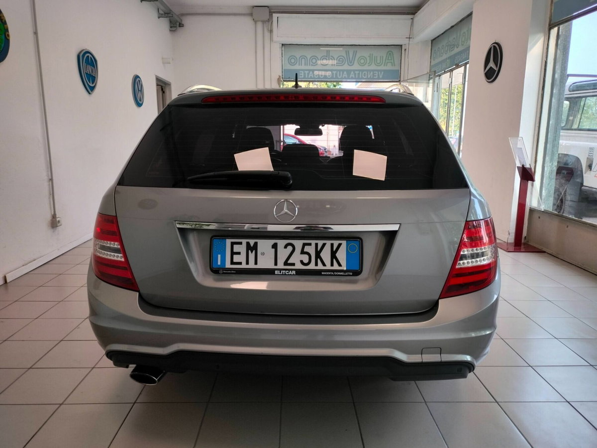 Mercedes-Benz Classe C Station Wagon 200 BlueEFFICIENCY Avantgarde (5)