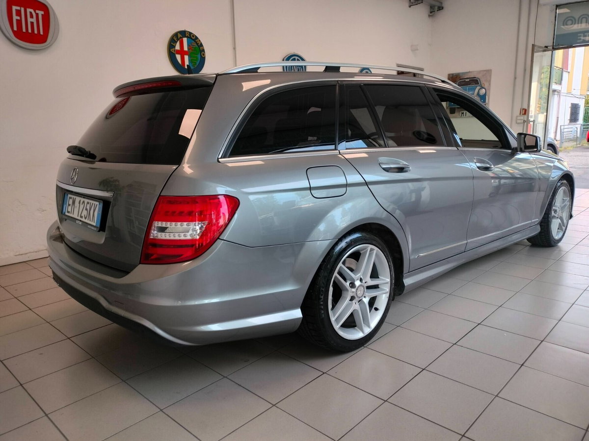 Mercedes-Benz Classe C Station Wagon 200 BlueEFFICIENCY Avantgarde (6)