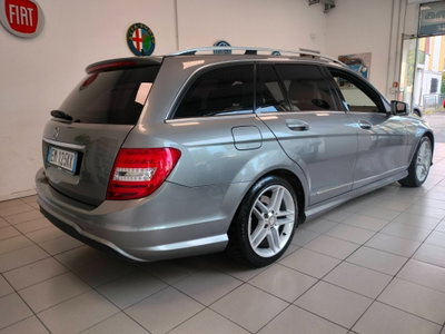 Mercedes-Benz Classe C Station Wagon 200 BlueEFFICIENCY Avantgarde (6)