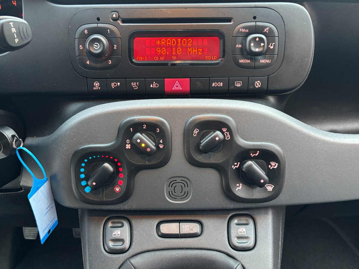Fiat Panda 1.0 FireFly S&S Hybrid City Life (16)