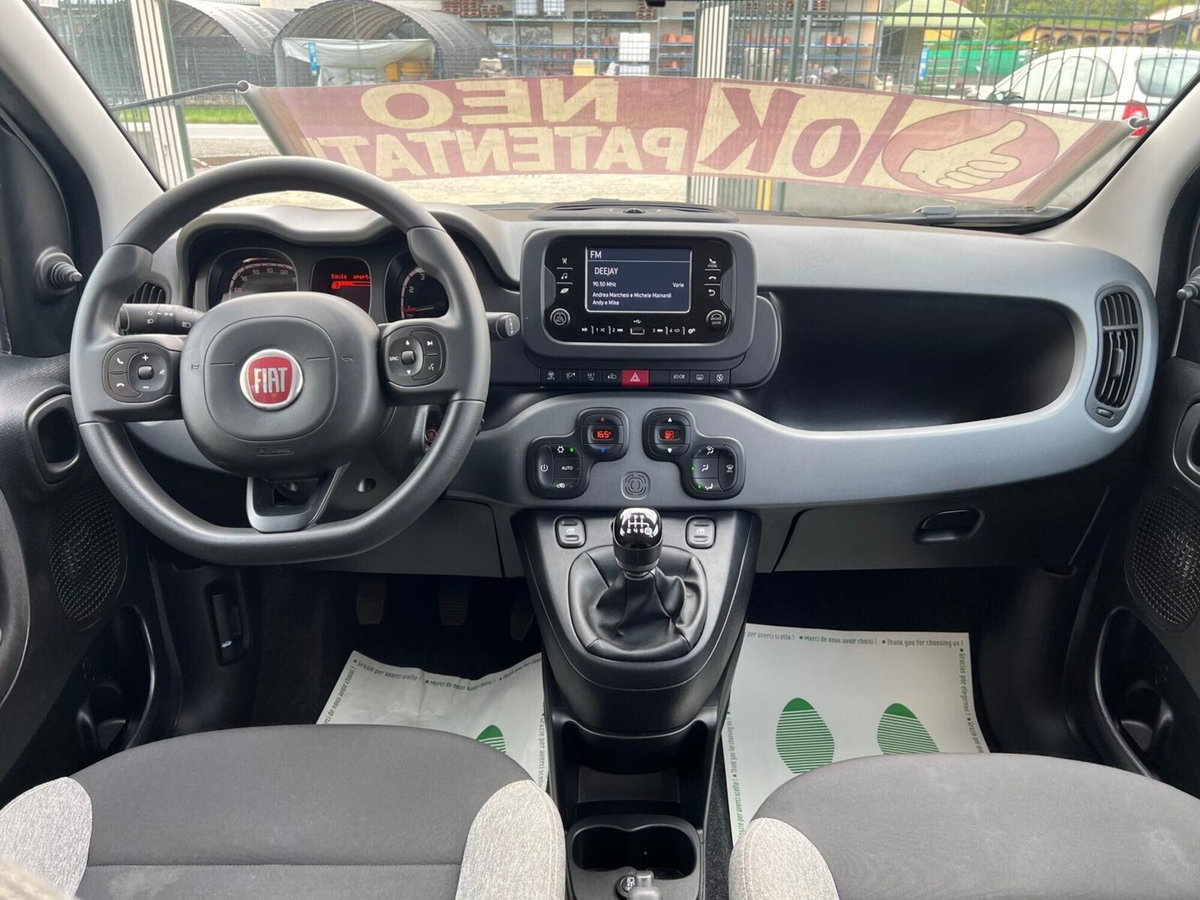 Fiat Panda 1.0 FireFly S&S Hybrid City Cross (12)