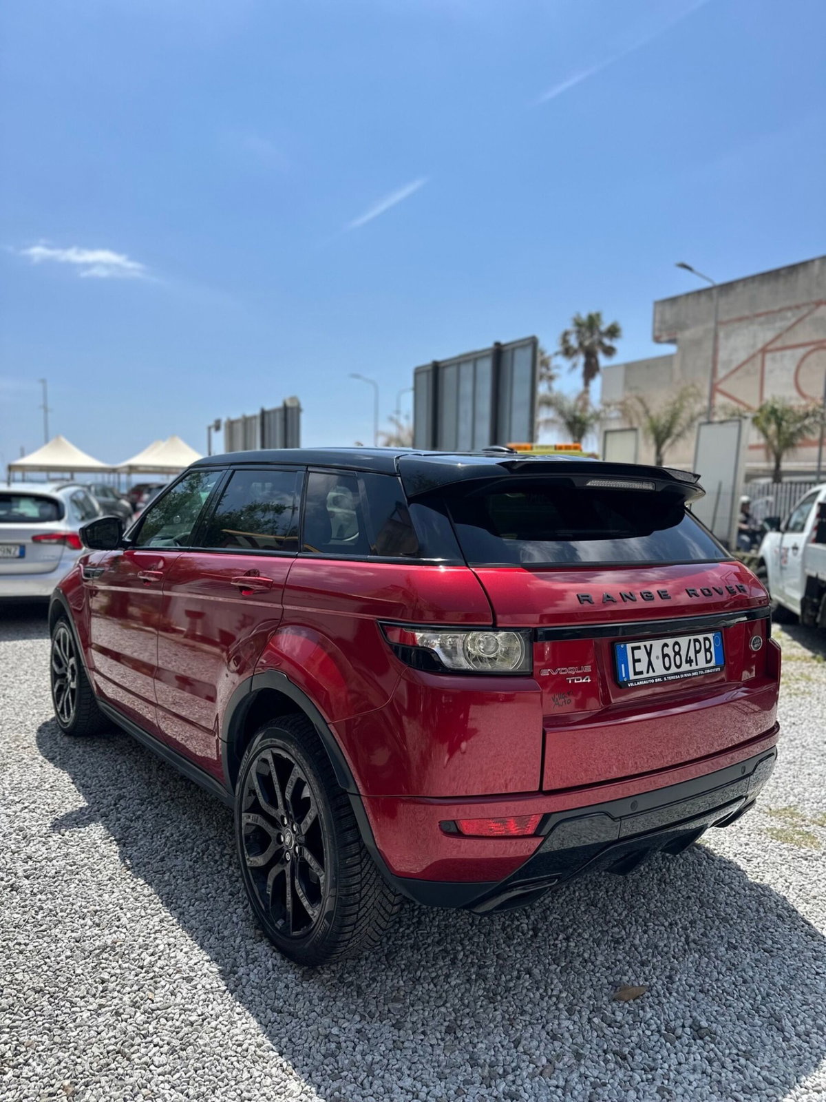 Land Rover Range Rover Evoque 2.2 TD4 5p. Dynamic (4)