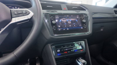 Volkswagen Tiguan 2.0 TDI 150 CV SCR DSG 4MOTION Elegance (12)