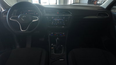 Volkswagen Tiguan 2.0 TDI 150 CV SCR DSG 4MOTION Elegance (7)