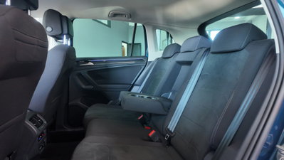 Volkswagen Tiguan 2.0 TDI 150 CV SCR DSG 4MOTION Elegance (9)