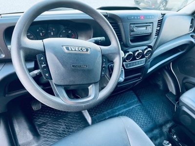 Iveco Daily Furgone 35C16HA8DV CRV BTor 3.0PLM-SL-TM-DC-RG 5p.Furg.Hi-Mat. (10)