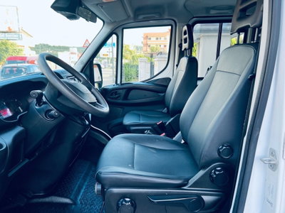 Iveco Daily Furgone 35C16HA8DV CRV BTor 3.0PLM-SL-TM-DC-RG 5p.Furg.Hi-Mat. (5)