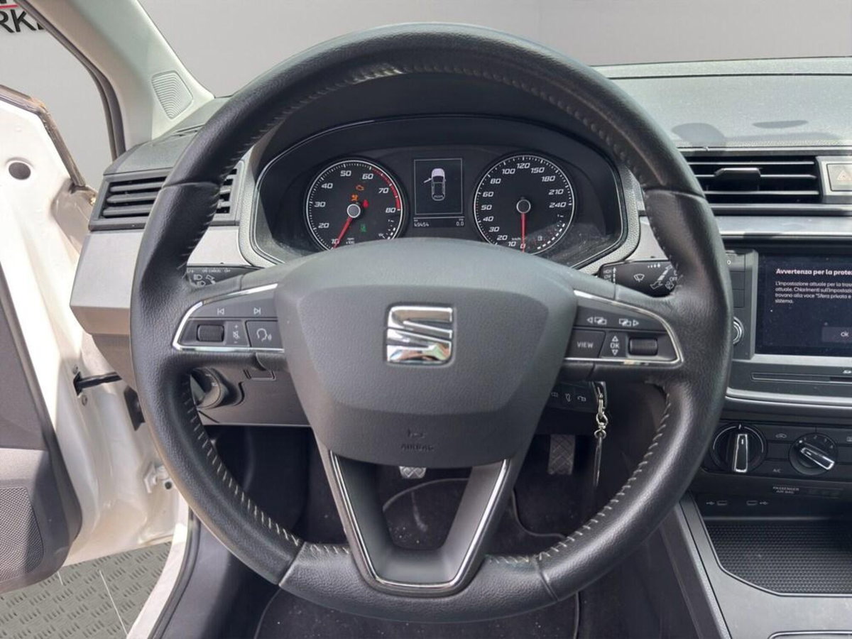 SEAT Ibiza 1.0 TGI 5 porte Style (10)