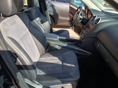 Mercedes-Benz Classe ML 320 CDI (11)