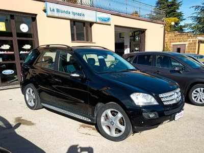 Mercedes-Benz Classe ML 320 CDI (4)