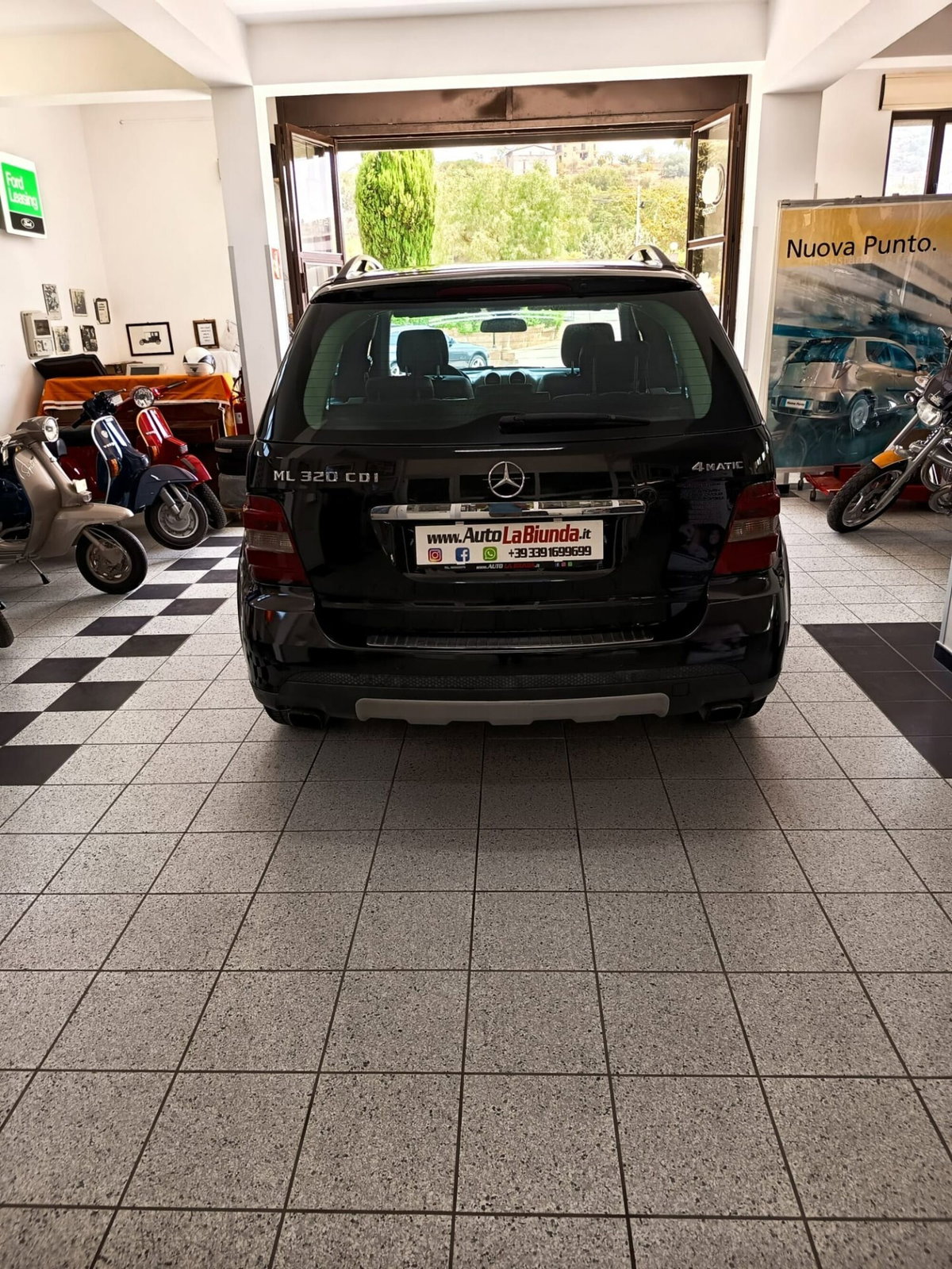 Mercedes-Benz Classe ML 320 CDI (5)
