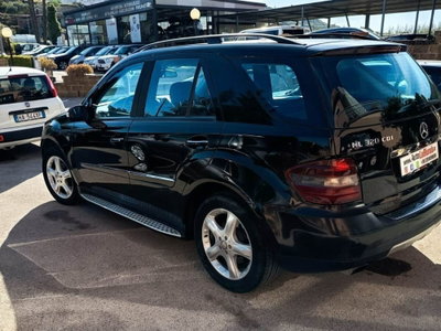 Mercedes-Benz Classe ML 320 CDI (6)