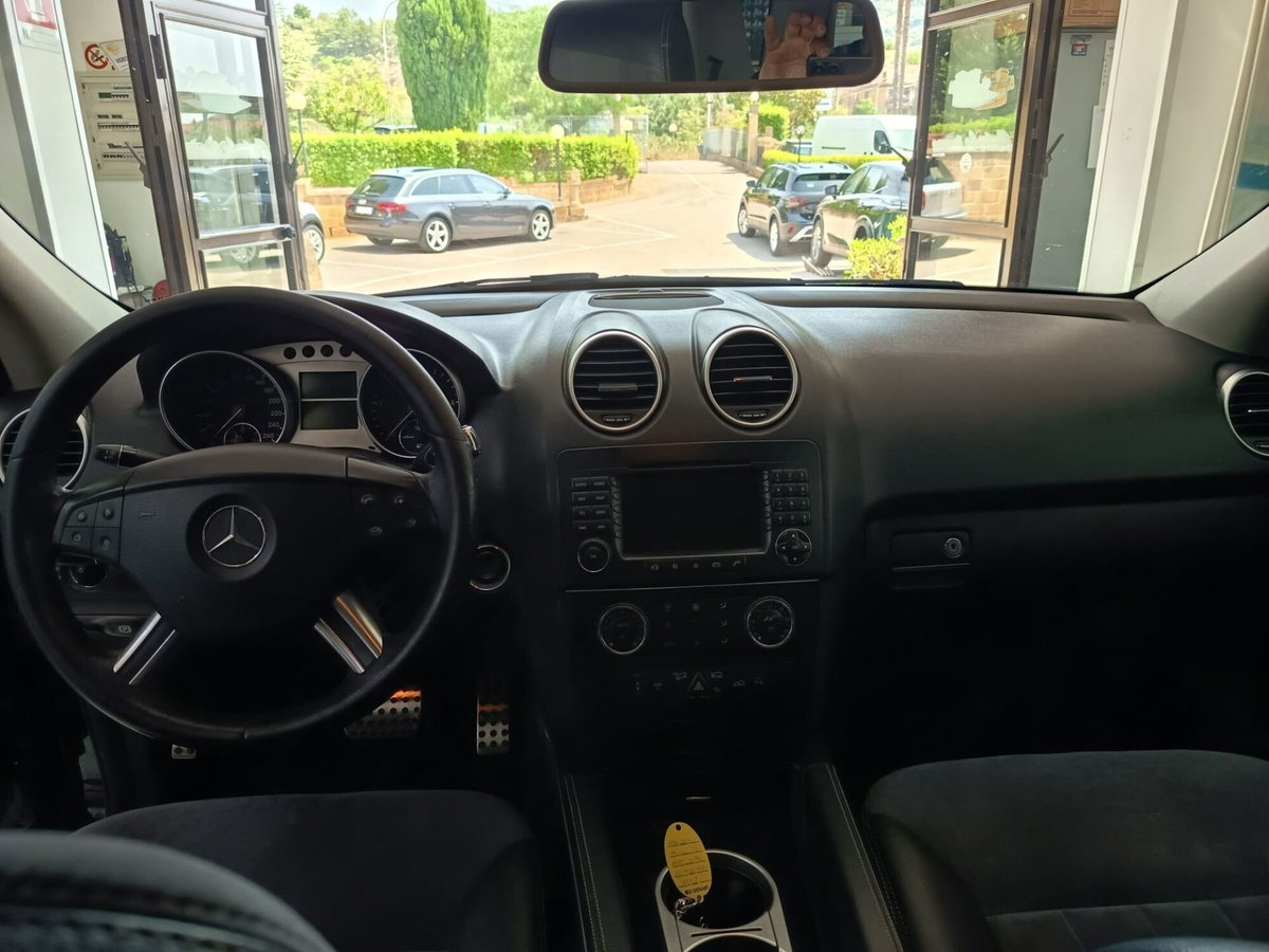 Mercedes-Benz Classe ML 320 CDI (7)
